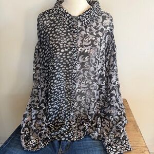 Stylish Black and White Women's Blouse